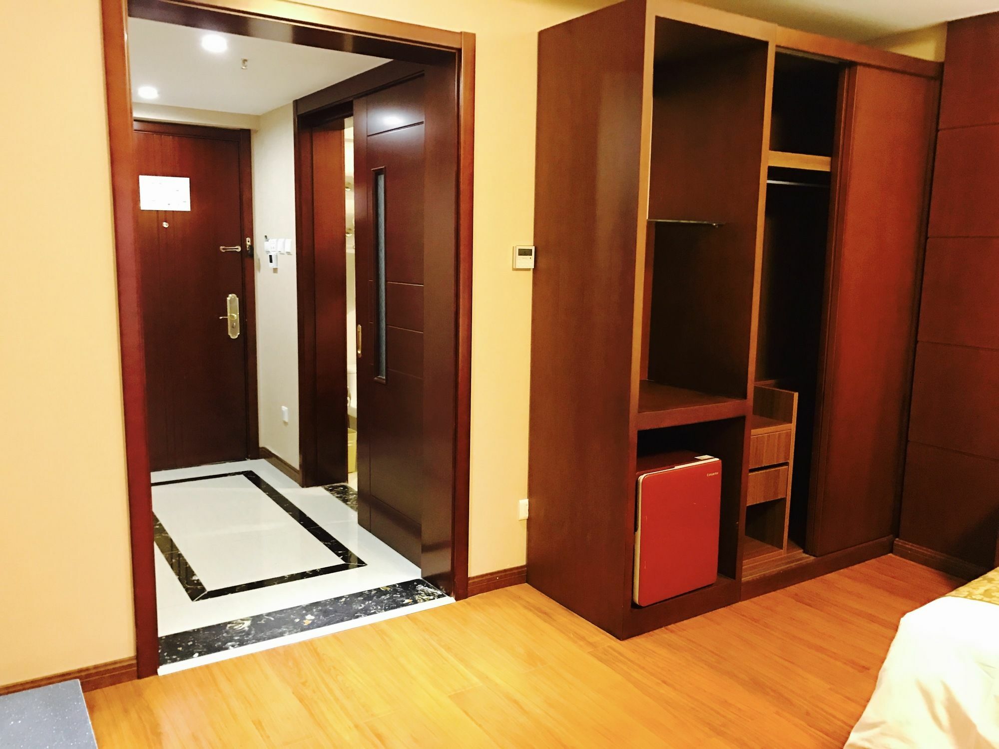 Weihai Golden Bay Holiday Hotel 外观 照片